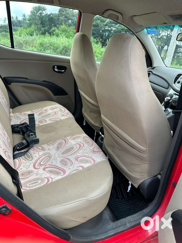 Hyundai I10 Sportz At, 2010, Petrol