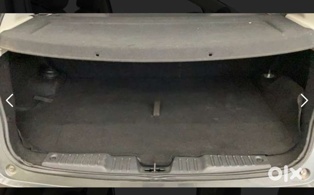 Tata Altroz 1.2 Xm, 2022, Petrol