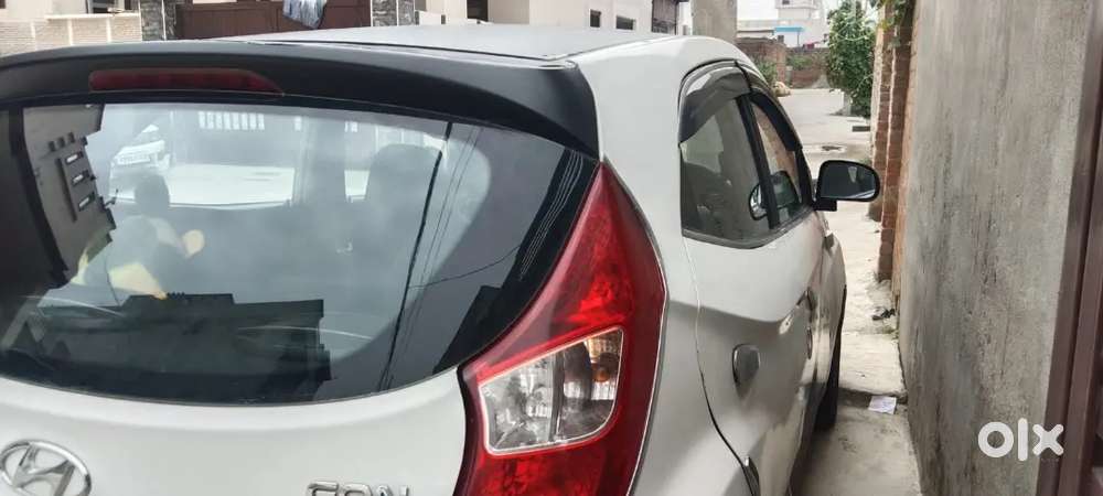 Hyundai Eon Era 2016 Petrol