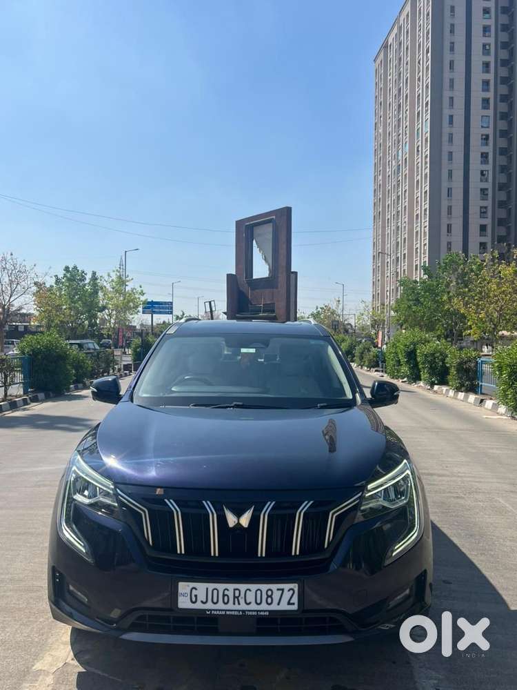 Mahindra Xuv700 2.2 Ax 7 Diesel At Str, 2025, Diesel