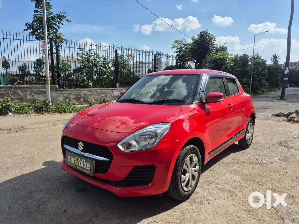 Maruti Suzuki Swift Vxi + Manual, 2022, Petrol