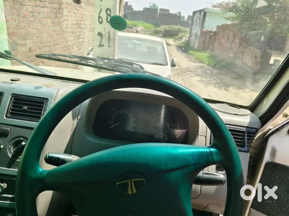 2015 Tata Sumo Gold