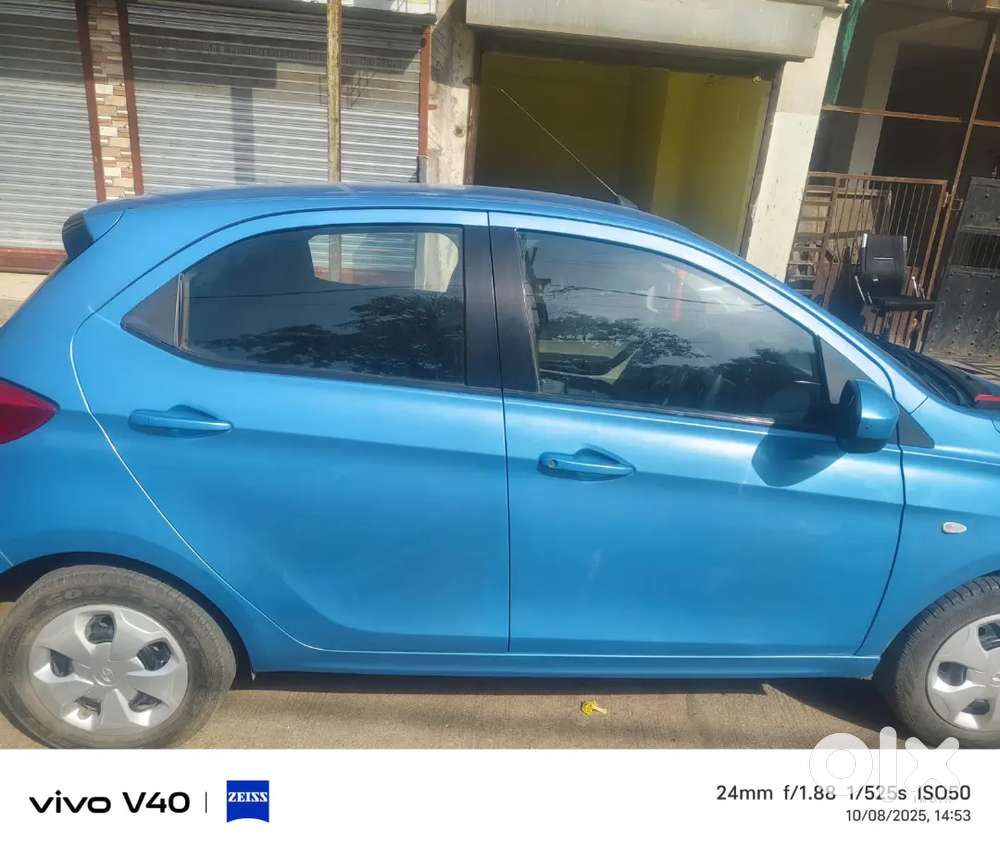 Tata Tiago Xt Petrol 2016