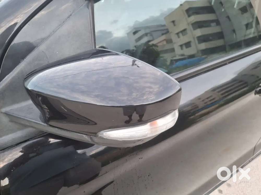Ford Figo 1.2 Titanium Petrol 2016