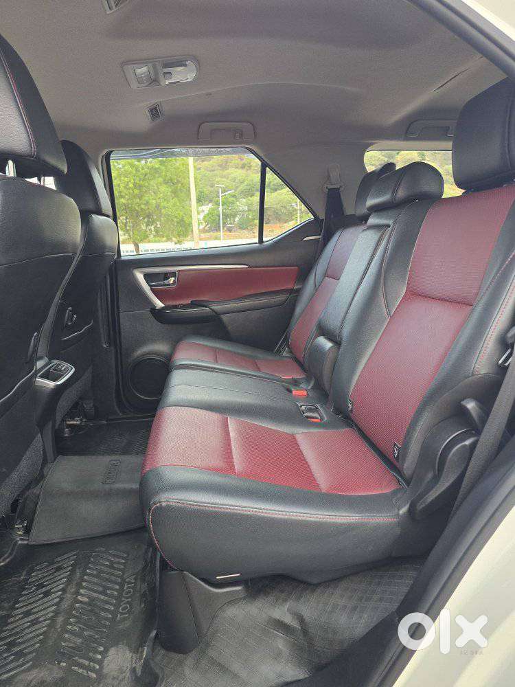 Toyota Fortuner Legender 4x2 At 2.8, 2022, Diesel