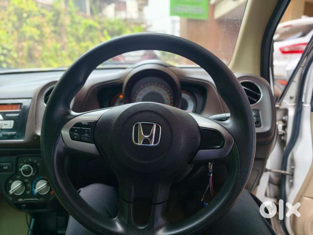 Honda Brio 2014 Petrol 28000 Km Driven
