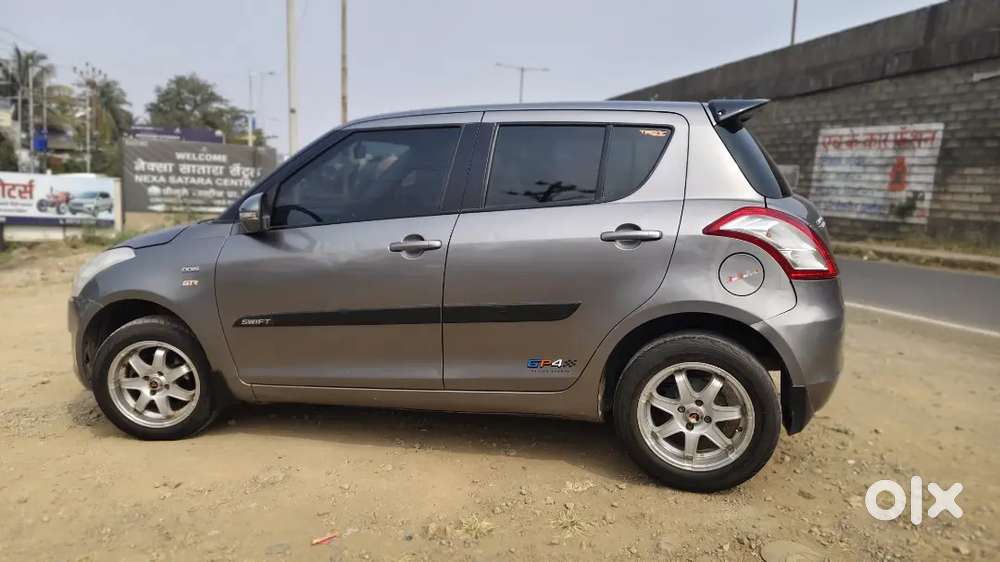 Maruti Suzuki Swift 2012 Diesel 112000 Km Driven