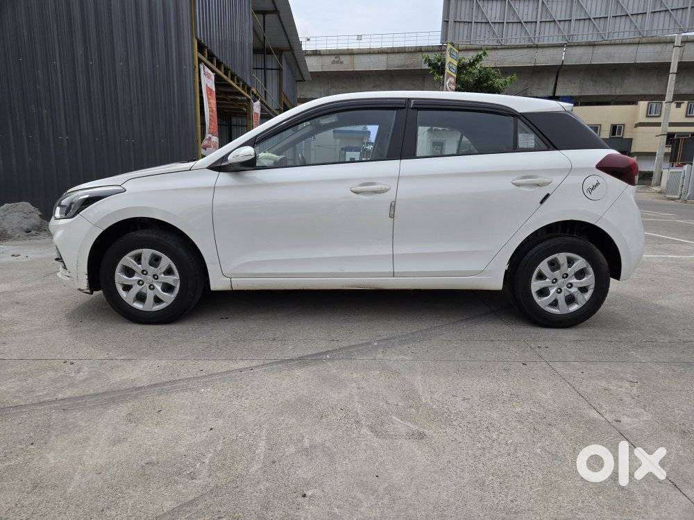 Hyundai I20 Sportz 1.2 Vtvt, 2018, Petrol