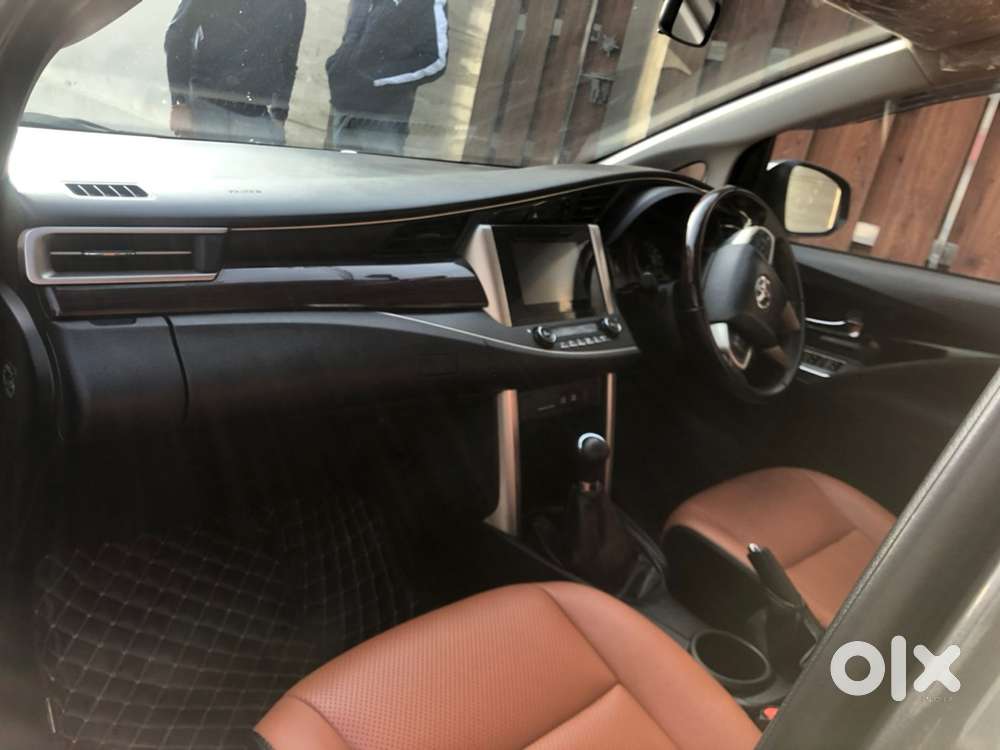 Toyota Innova Crysta 2017 Diesel Manual