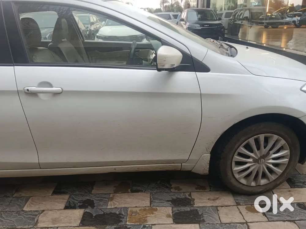Maruti Suzuki Ciaz 2015