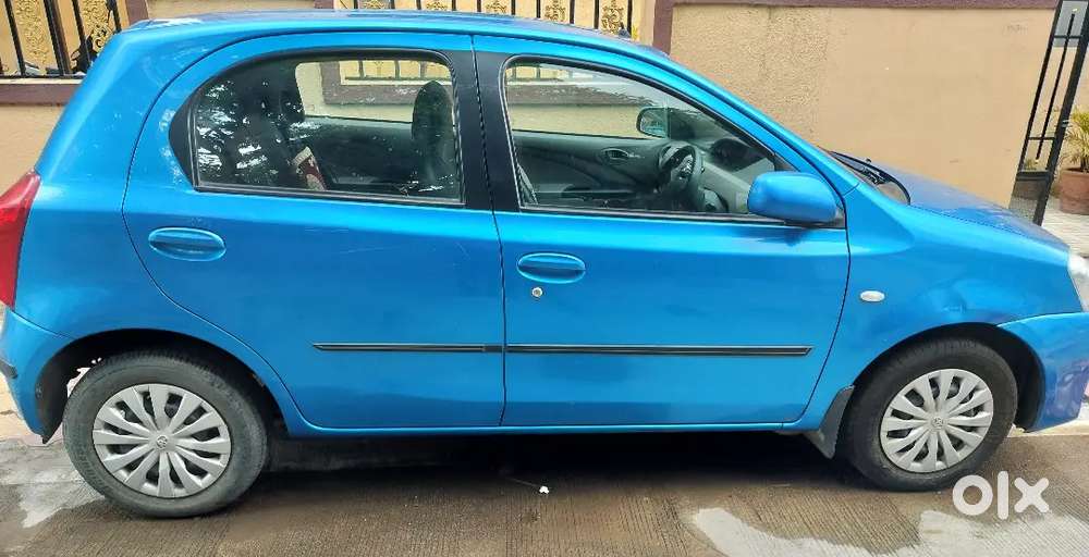 Toyota Etios Liva Petrol Manual 2011