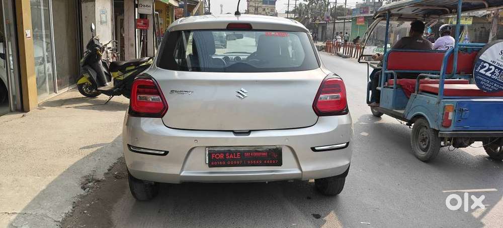 Maruti Suzuki Swift Vxi Optional, 2021, Petrol