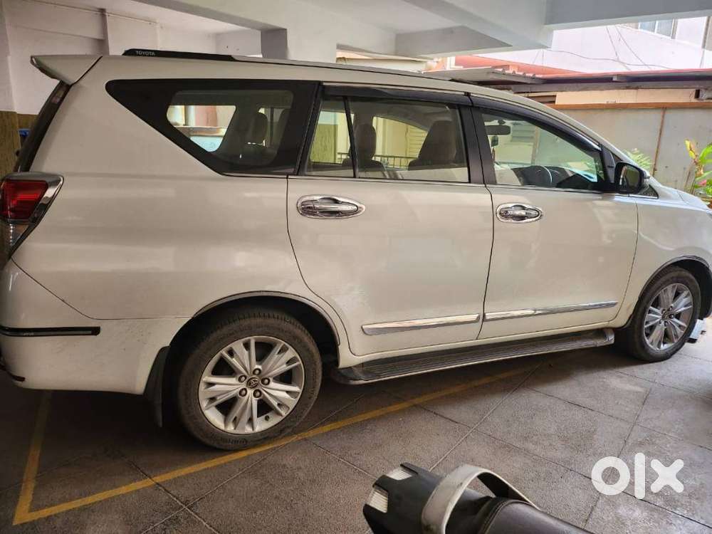 Toyota Innova Crysta 2019 Diesel Well Maintained