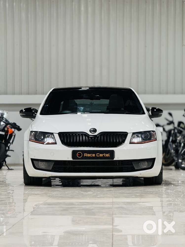 Skoda Octavia [2015-2017] 1.8 Ambition Plus Tsi At, 2015, Petrol