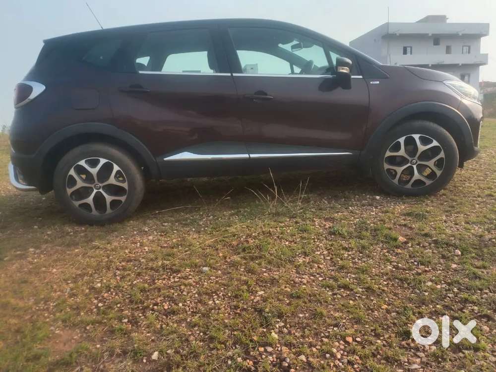 Renault Captur Petrol Well Maintain Top Model Condition