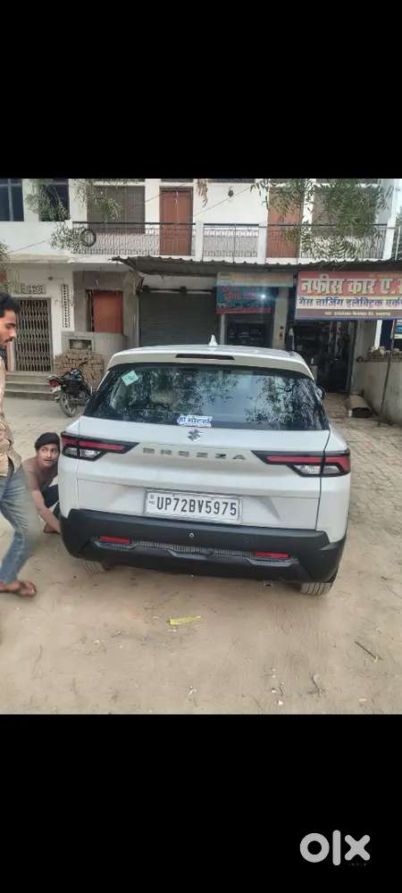 Maruti Suzuki Brezza 2023 Cng & Hybrids 47000 Km Driven