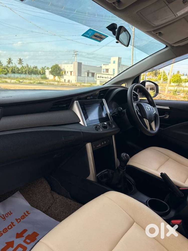 Toyota Innova Crysta 2.7 Gx Mt, 2020, Diesel
