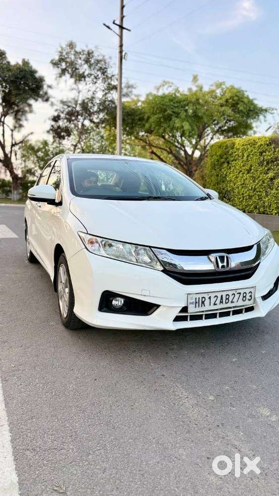 Honda City V At I-vtec, 2016, Petrol