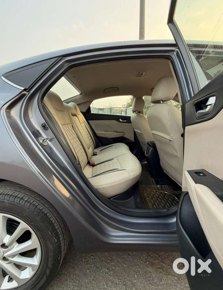 Hyundai Verna Ex 1.6 Vtvt At, 2017, Petrol