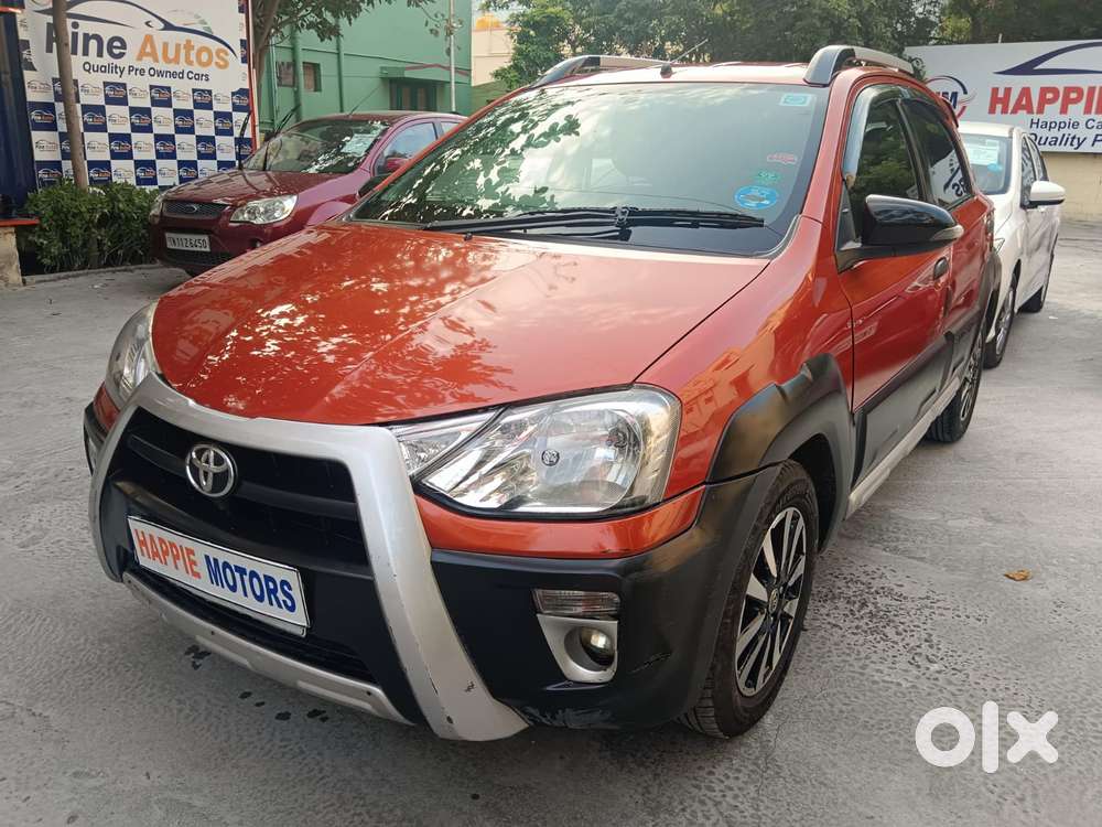 Toyota Etios Cross 1.5l V, 2016, Petrol