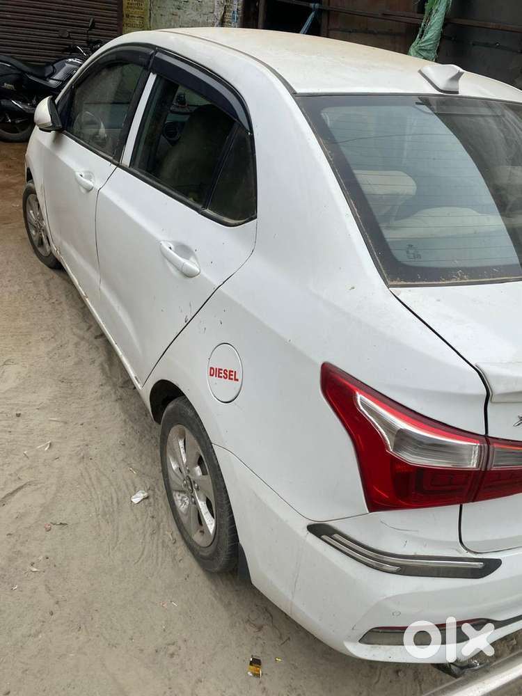 Top Model Hyundai Xcent Diesel 2018 White