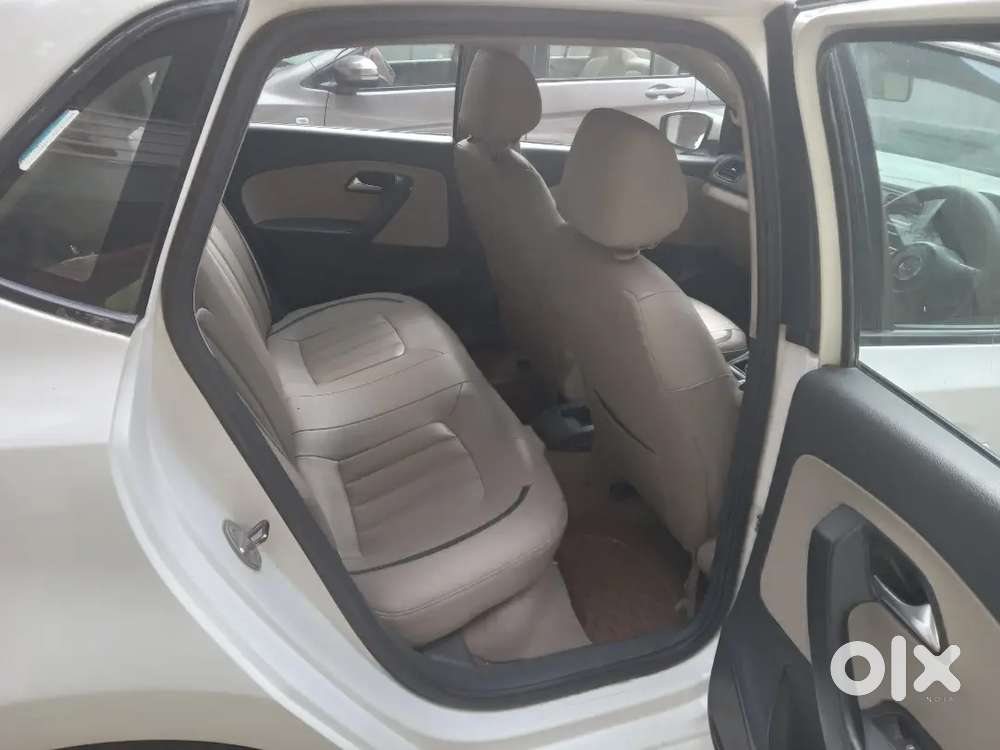 Volkswagen Polo 2013 Petrol 72000 Km Driven