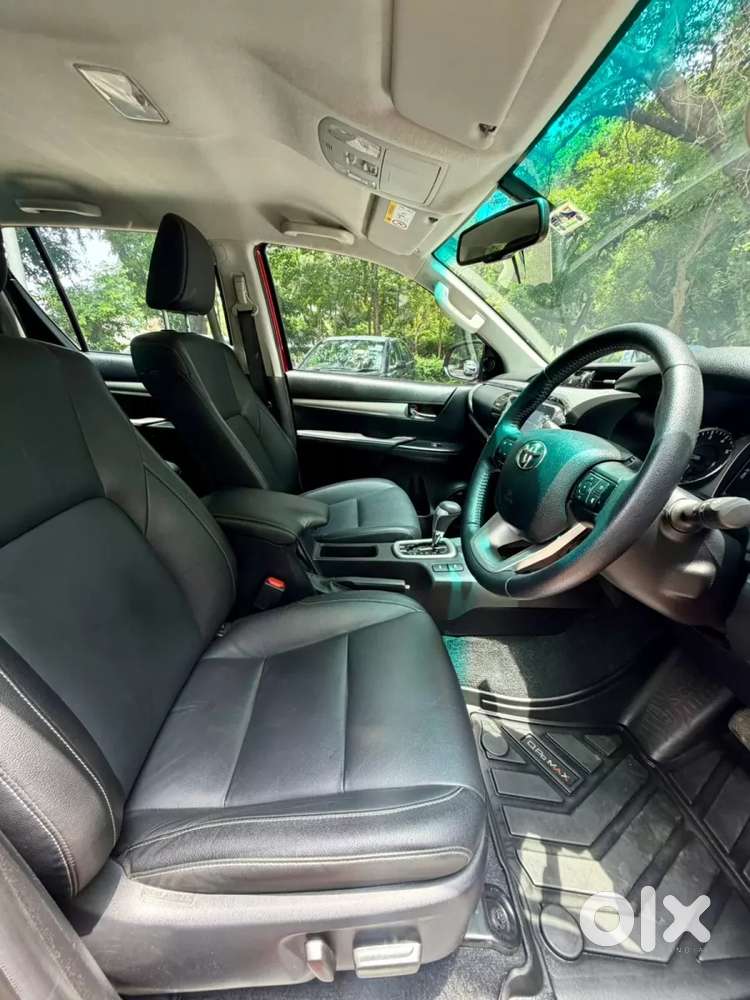 Toyota Hilux 2.8 High 4x4 Mt, 2025, Diesel