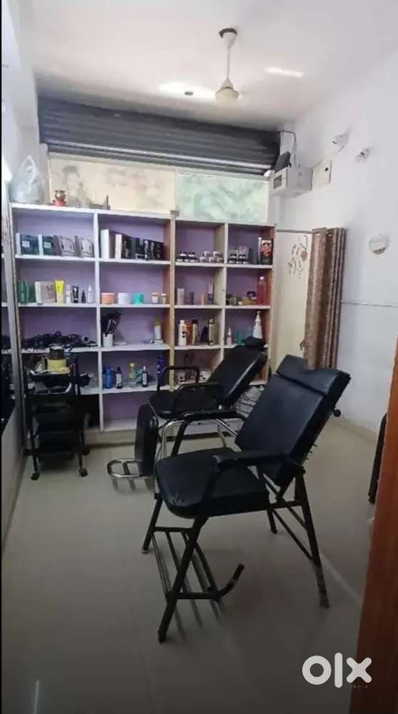 Beauty Makeover Studio [ beauty parlour ]