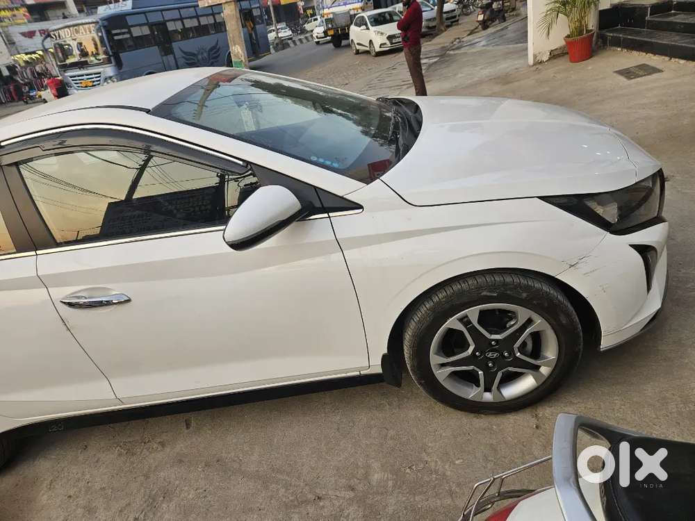 Brand New Like Showroom