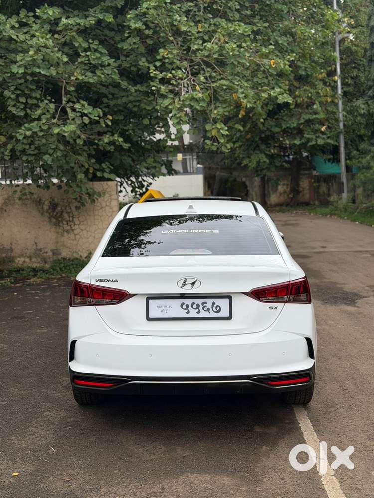 Hyundai Verna 1.6 Sx(o) 2022 / Push Button / Diesel / Manual / Sunroof
