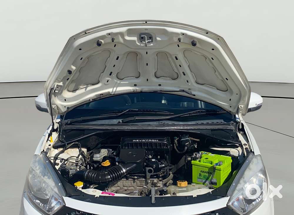 Tata Tiago 1.2 Revotron Xz, 2017, Petrol