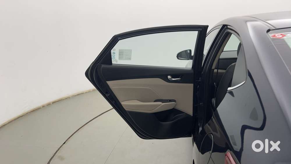 Hyundai Verna 1.5 Mpi Mt Sx (o), 2020, Petrol