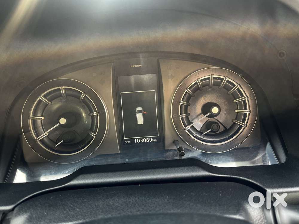 Toyota Innova Crysta 2.4 Vx Mt, 2020, Diesel
