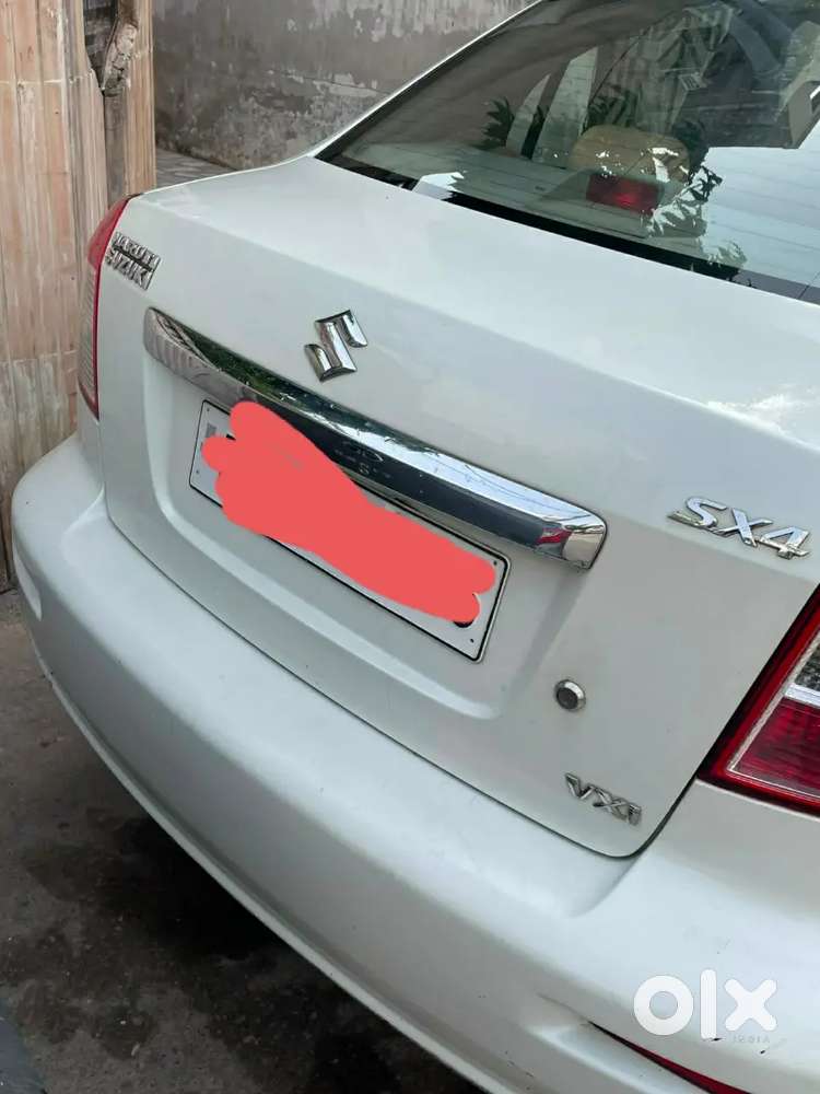 Maruti Suzuki Sx4 2013