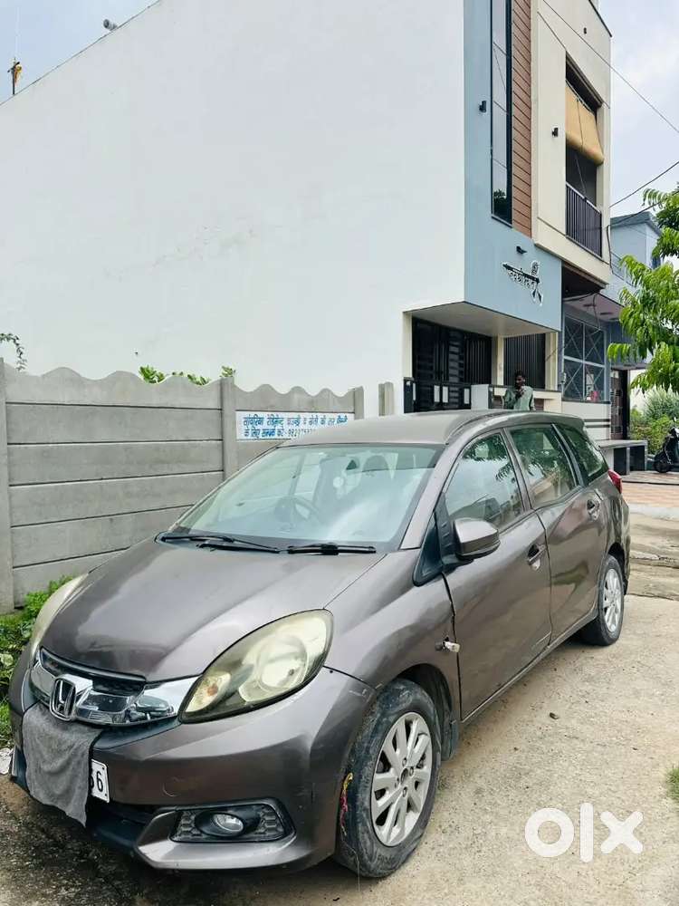 Honda Mobilio Diesel 2015