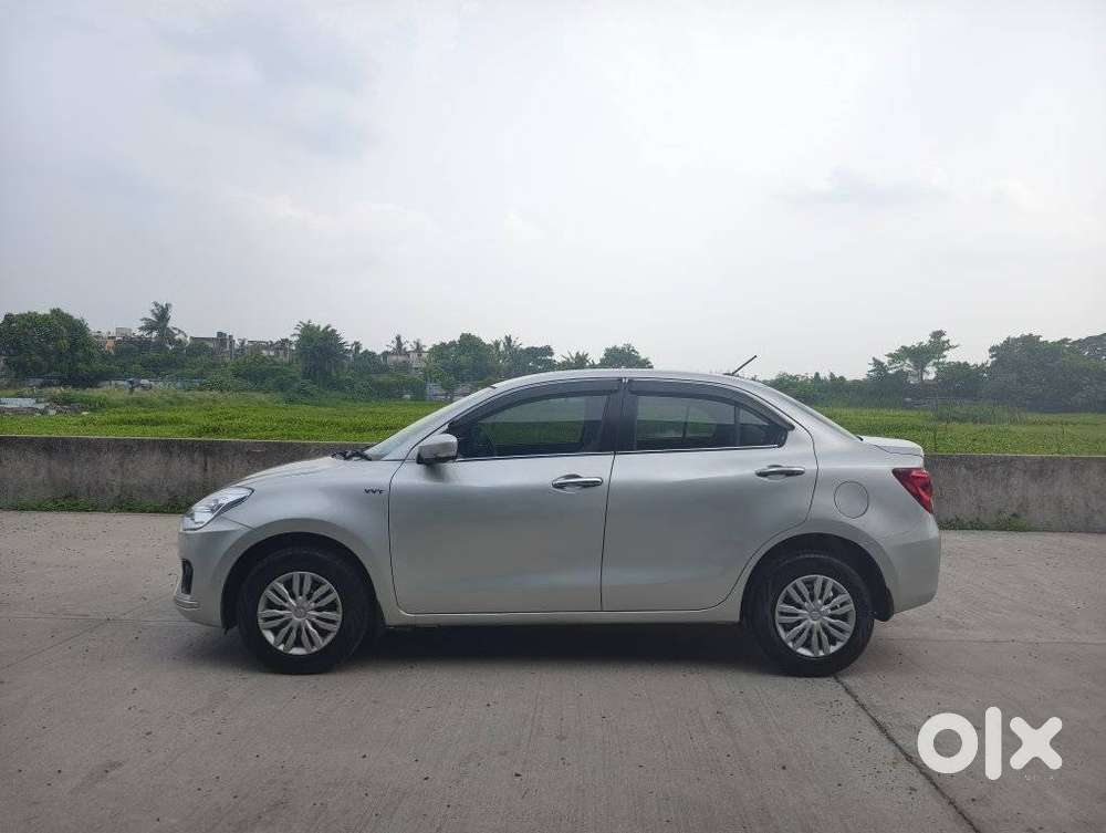 Maruti Suzuki Dzire 1.2 Vxi, 2019, Petrol