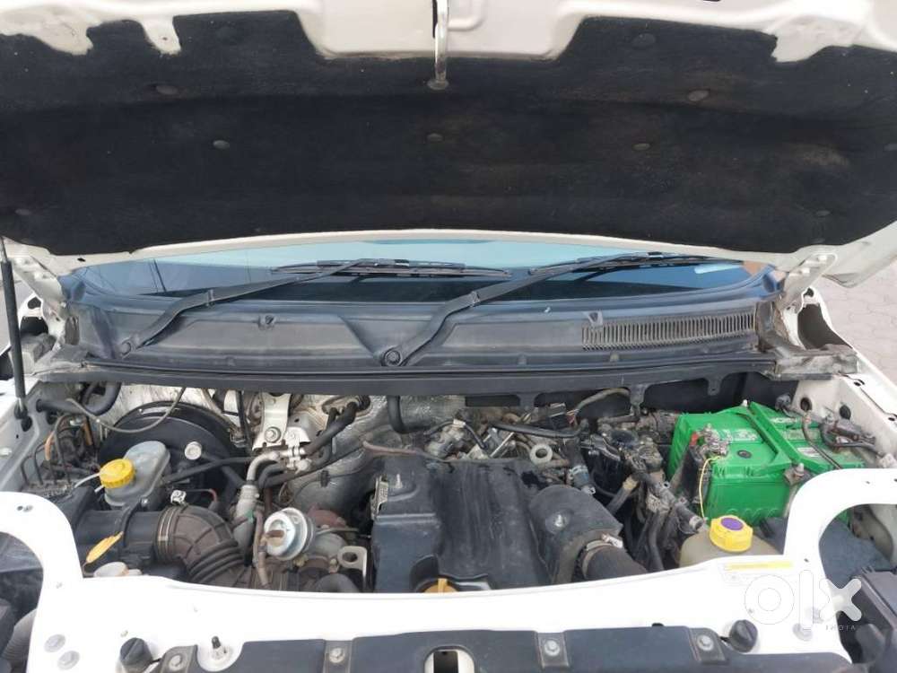 Mahindra Tuv 300 T6 Plus, 2017, Diesel