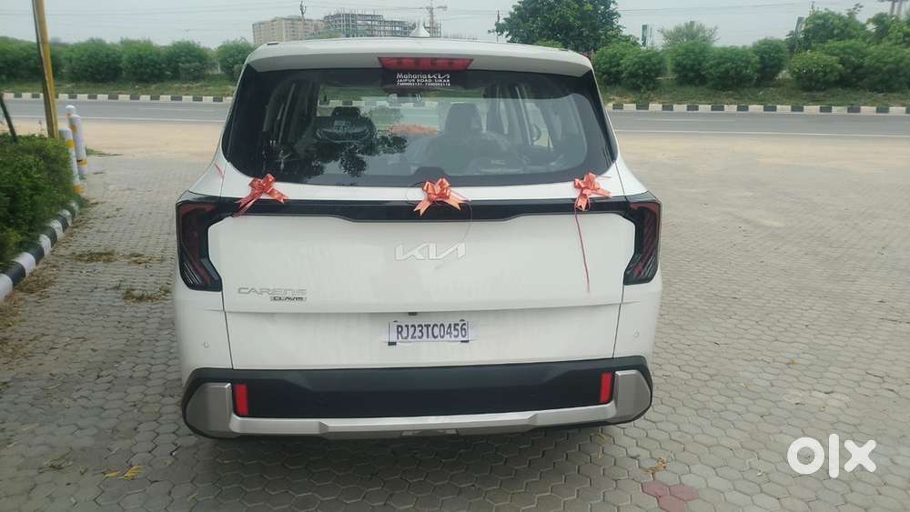 Kia Carens Clavis 2026petrol