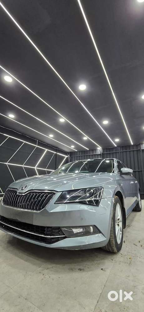 Skoda Superb 2019 Diesel Well Maintained