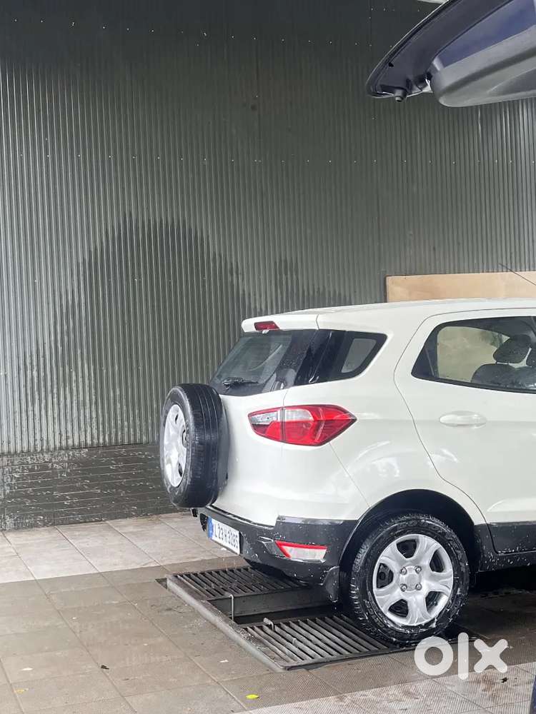 Ford Ecosport 2013 Petrol 103000 Km Driven
