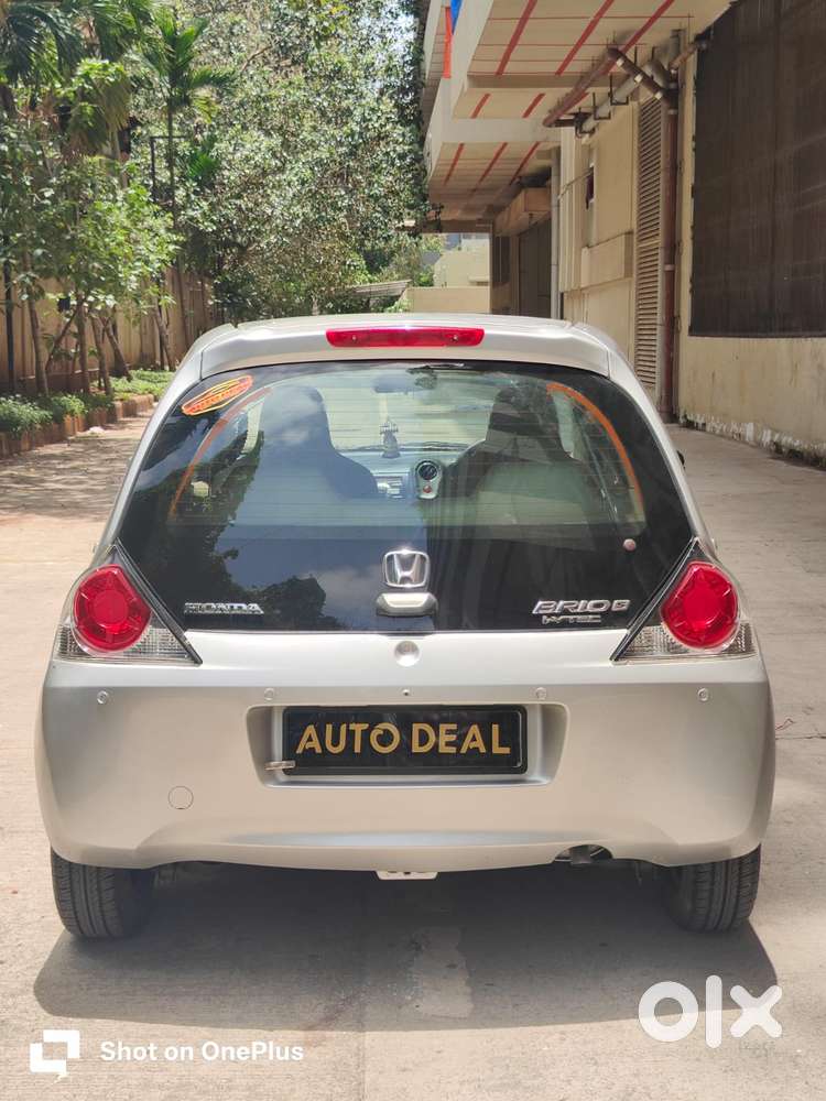 Honda Brio V Mt, 2014, Petrol