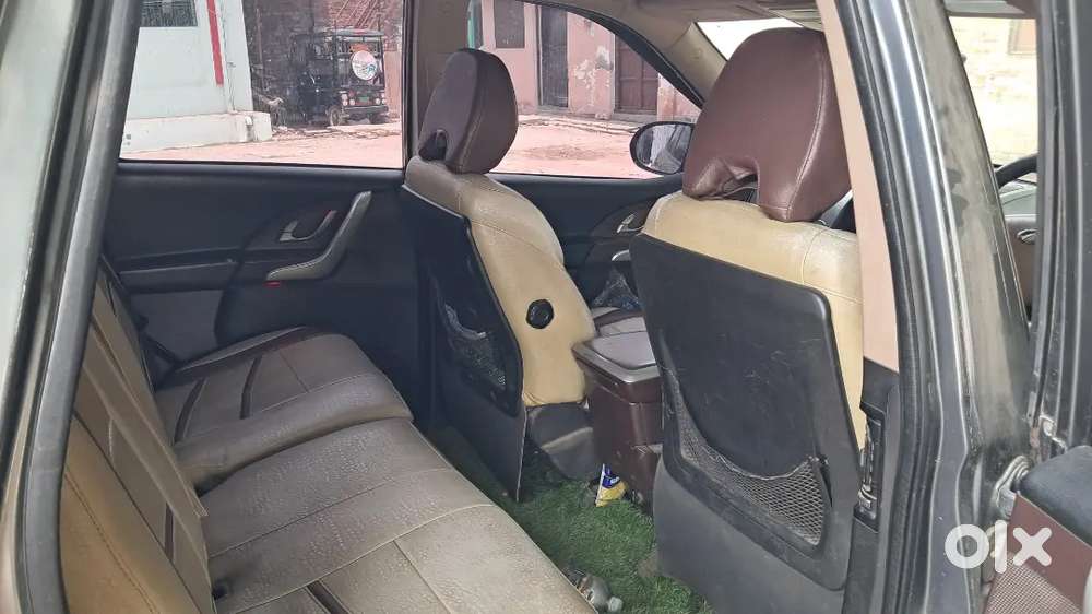 Mahindra Xuv500 213 Diesel 144224 Km Driven