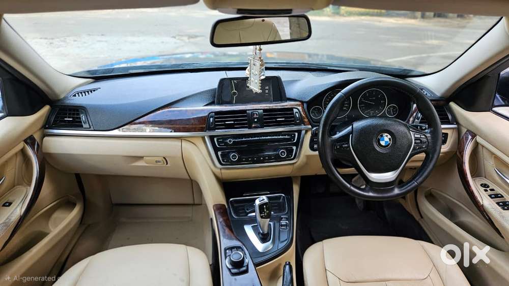 Bmw 3 Series 2.0 320i Luxury Line, 2012, Diesel