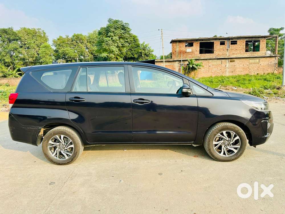 Toyota Innova Crysta 2.8 Gx At 7 Str, 2022, Diesel