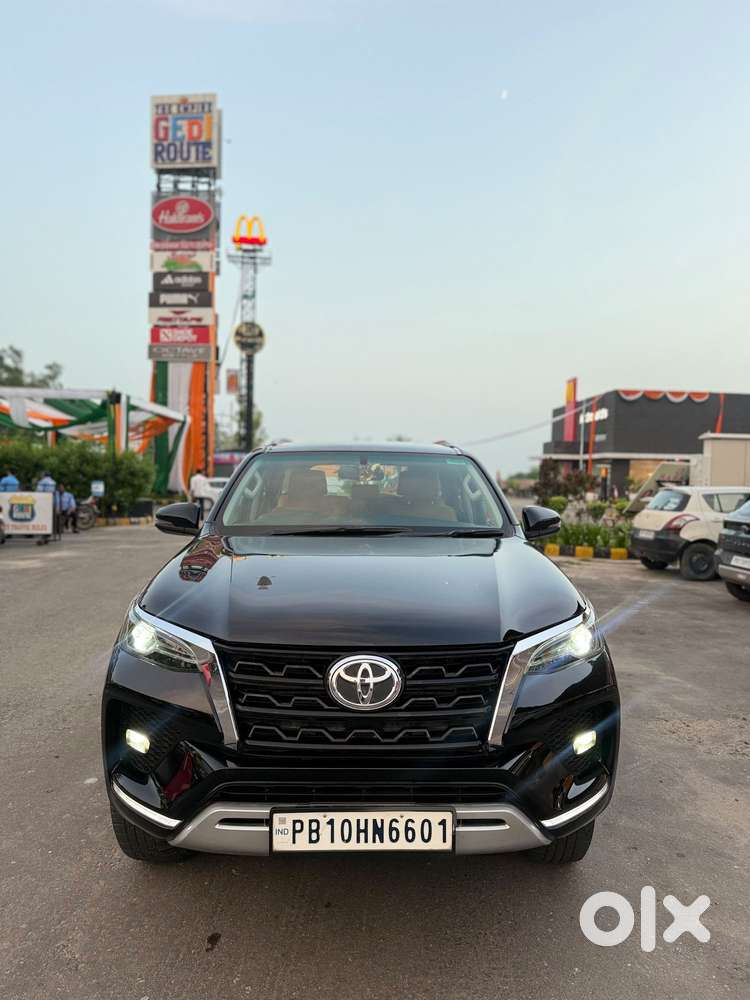 Toyota Fortuner 3.0 4x2 Automatic, 2021, Diesel