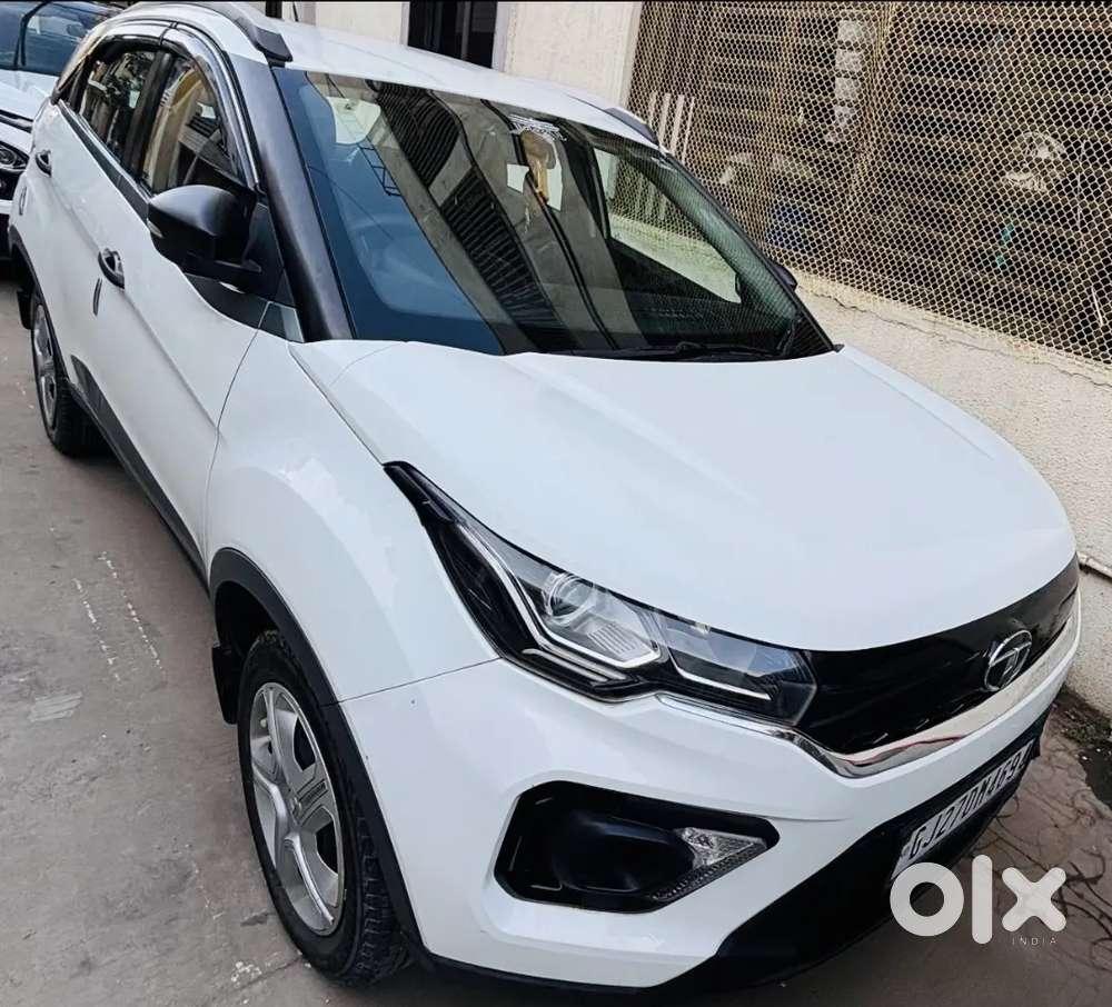 Tata Nexon Petrol 2021 2nd Owner