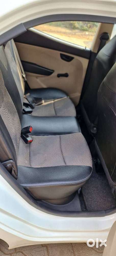 Hyundai Eon Magna Optional, 2017, Petrol