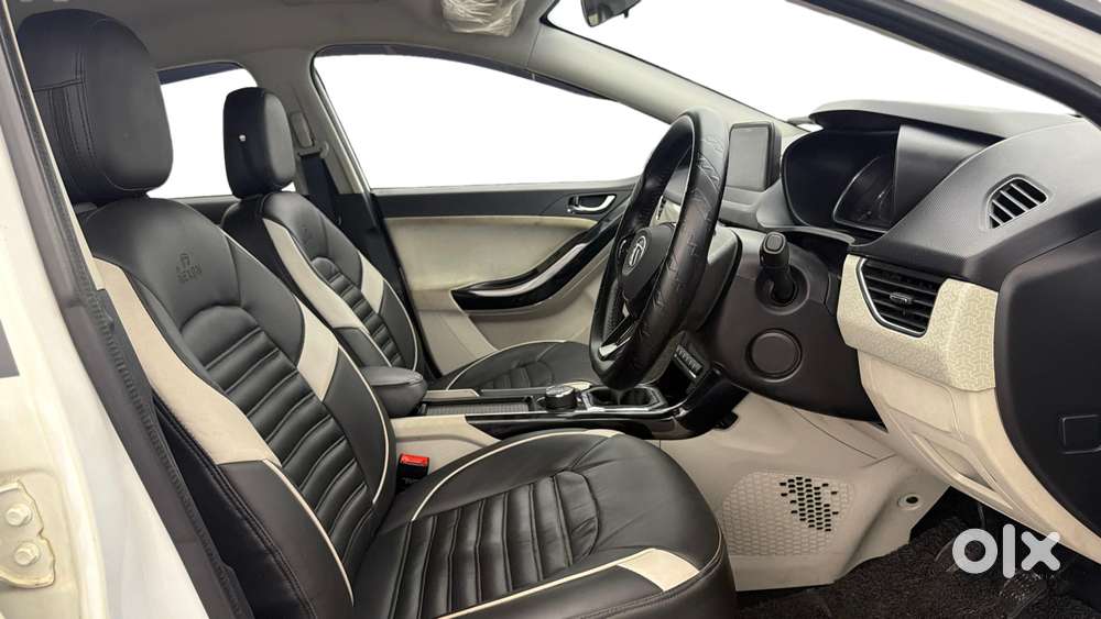 Tata Nexon 1.2 Revotron Xz Plus, 2023, Petrol