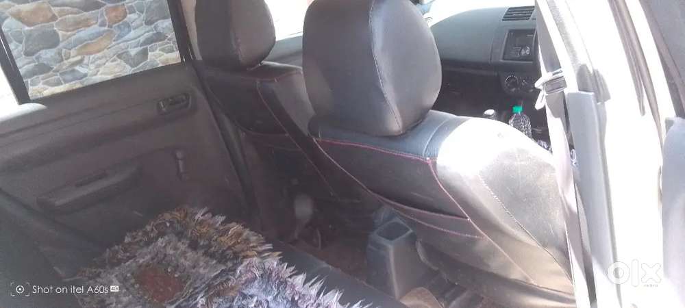 Maruti Suzuki Swift 2010 Cng & Hybrids 117181 Km Driven