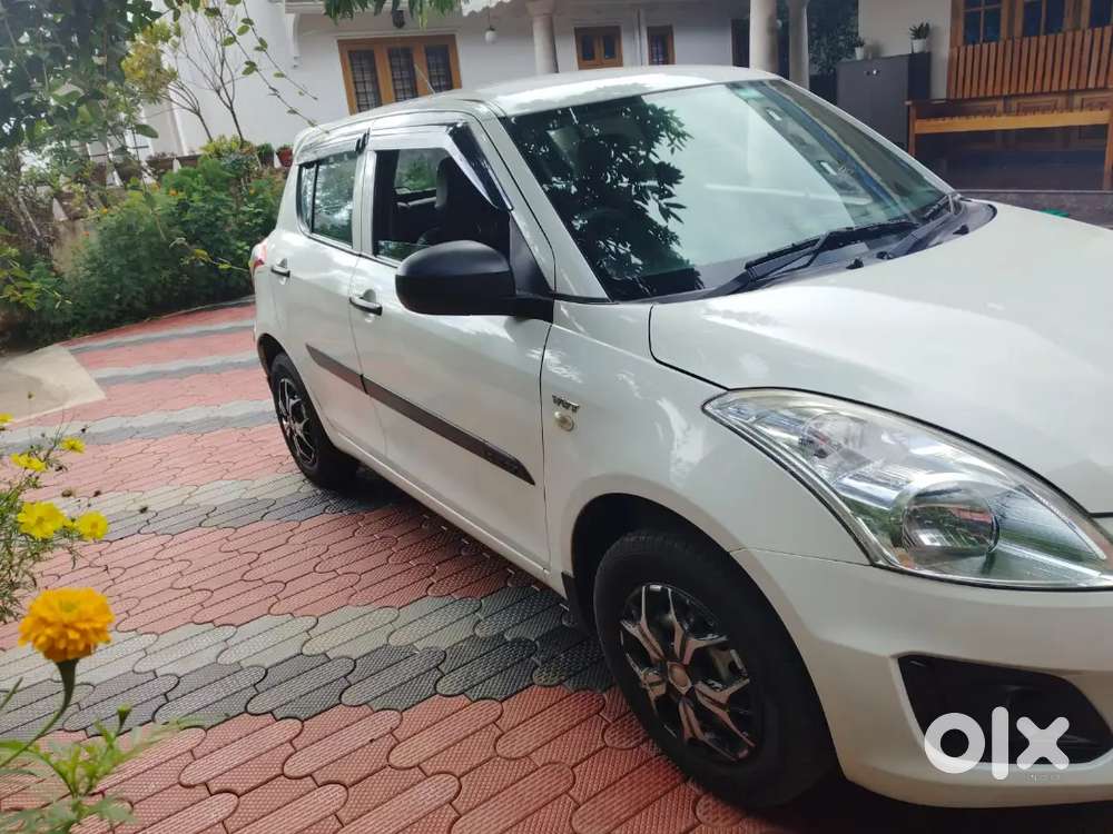 Maruti Suzuki Swift 2018 Petrol 86000 Km Driven